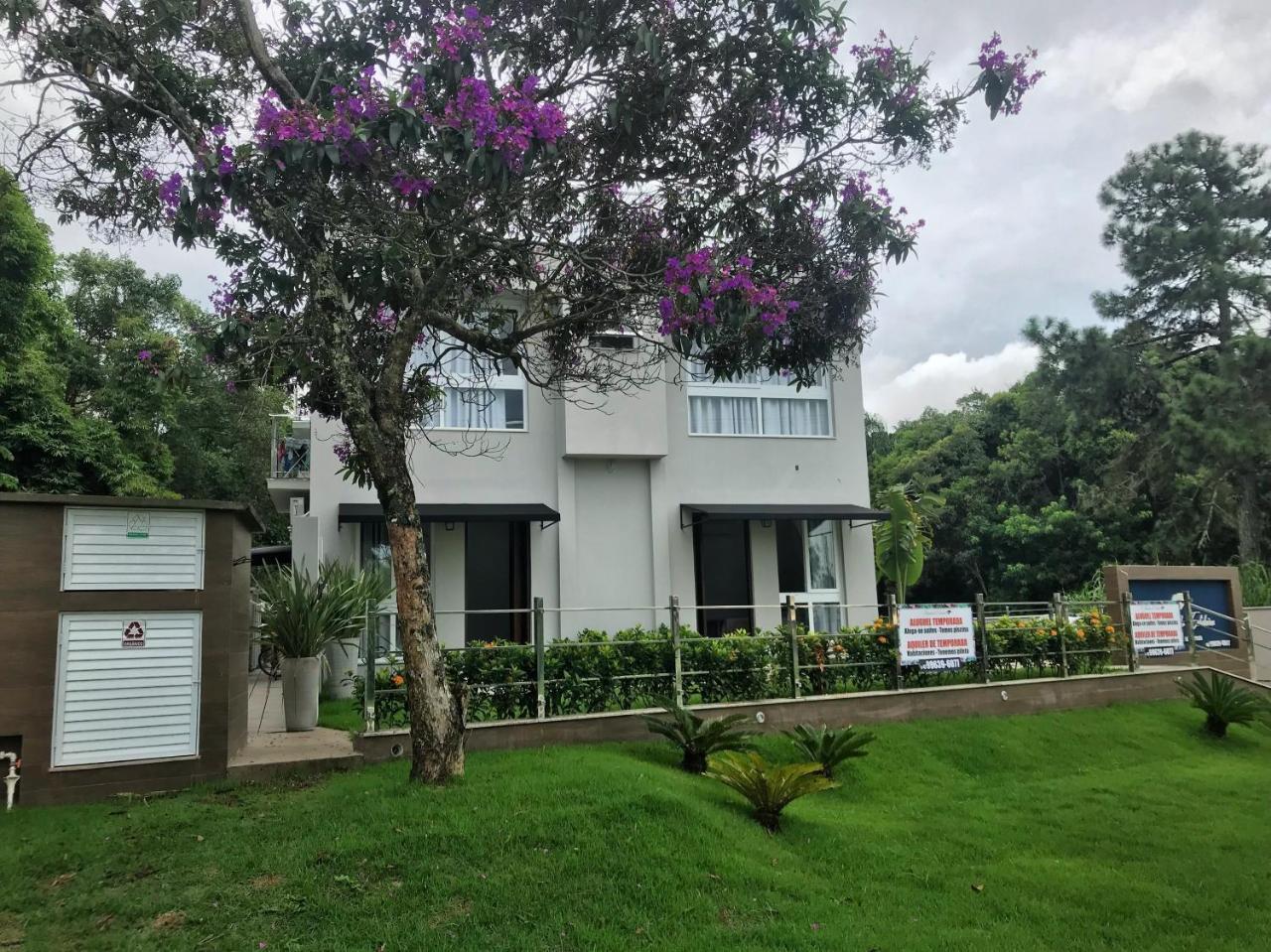 Morada Do Estaleiro Hotel บัลเนอาริโอ กังโบริว ภายนอก รูปภาพ